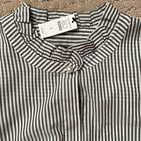 Talbots Long Sleeve Button Front Shirt - Picture 3 of 3